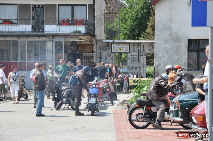 Zdjęcie w galerii na portalu naszraciborz.pl: Patrol Wehrmachtu w Bieńkowicach wiadomości z regionu
