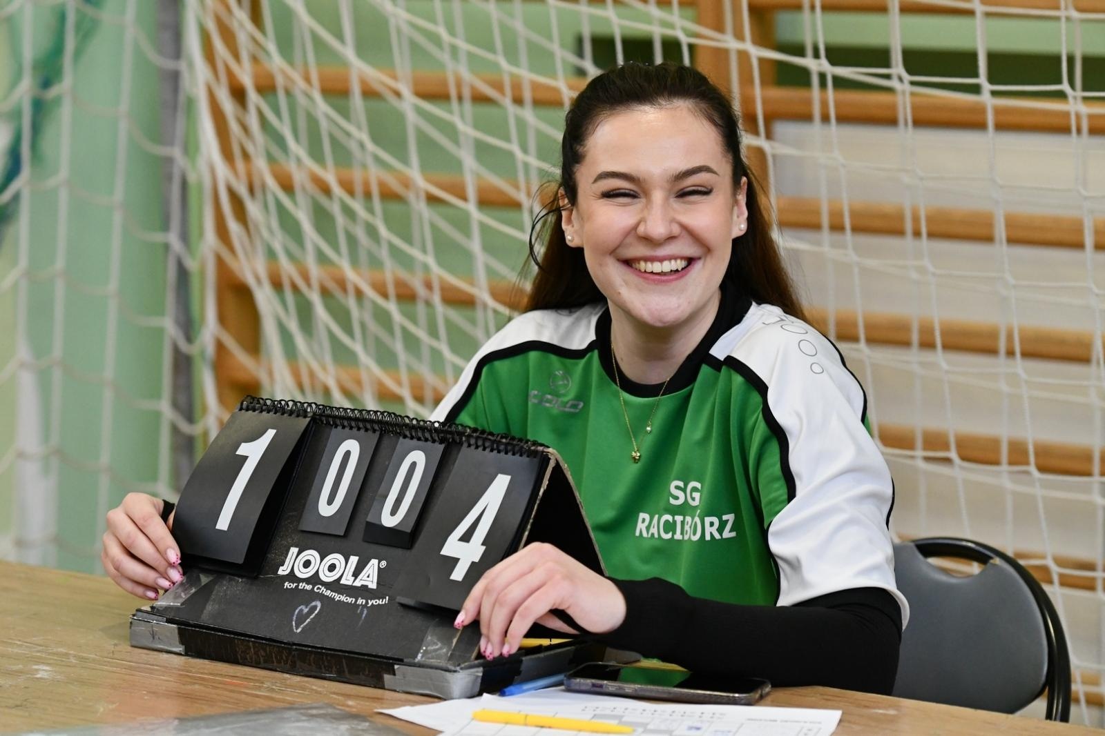 Zdjęcie w galerii na portalu naszraciborz.pl: Wysokie loty i mocne zbicia – raciborscy mundurowi pokazali, co potrafią! wiadomości z regionu