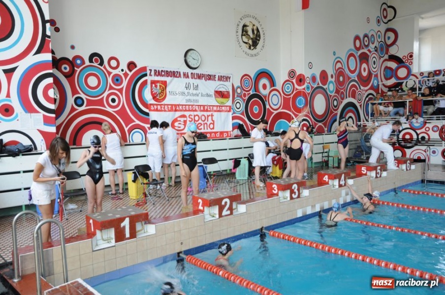 Zdjęcie w galerii na portalu naszraciborz.pl: Mistrzostwa na dwie pływalnie wiadomości z regionu