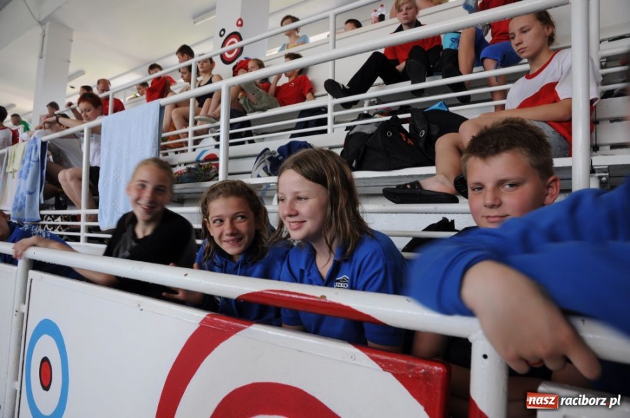 Zdjęcie w galerii na portalu naszraciborz.pl: Mistrzostwa na dwie pływalnie wiadomości z regionu