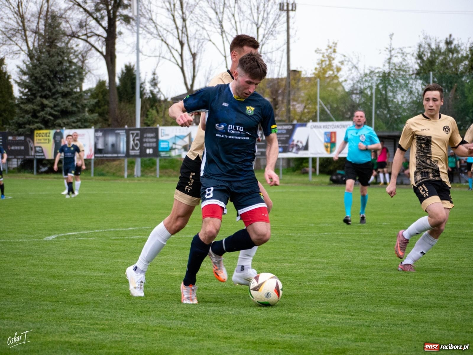 Zdjęcie w galerii na portalu naszraciborz.pl: A klasa: Cztery do zera, outsider pokonuje lidera [FOTO] wiadomości z regionu