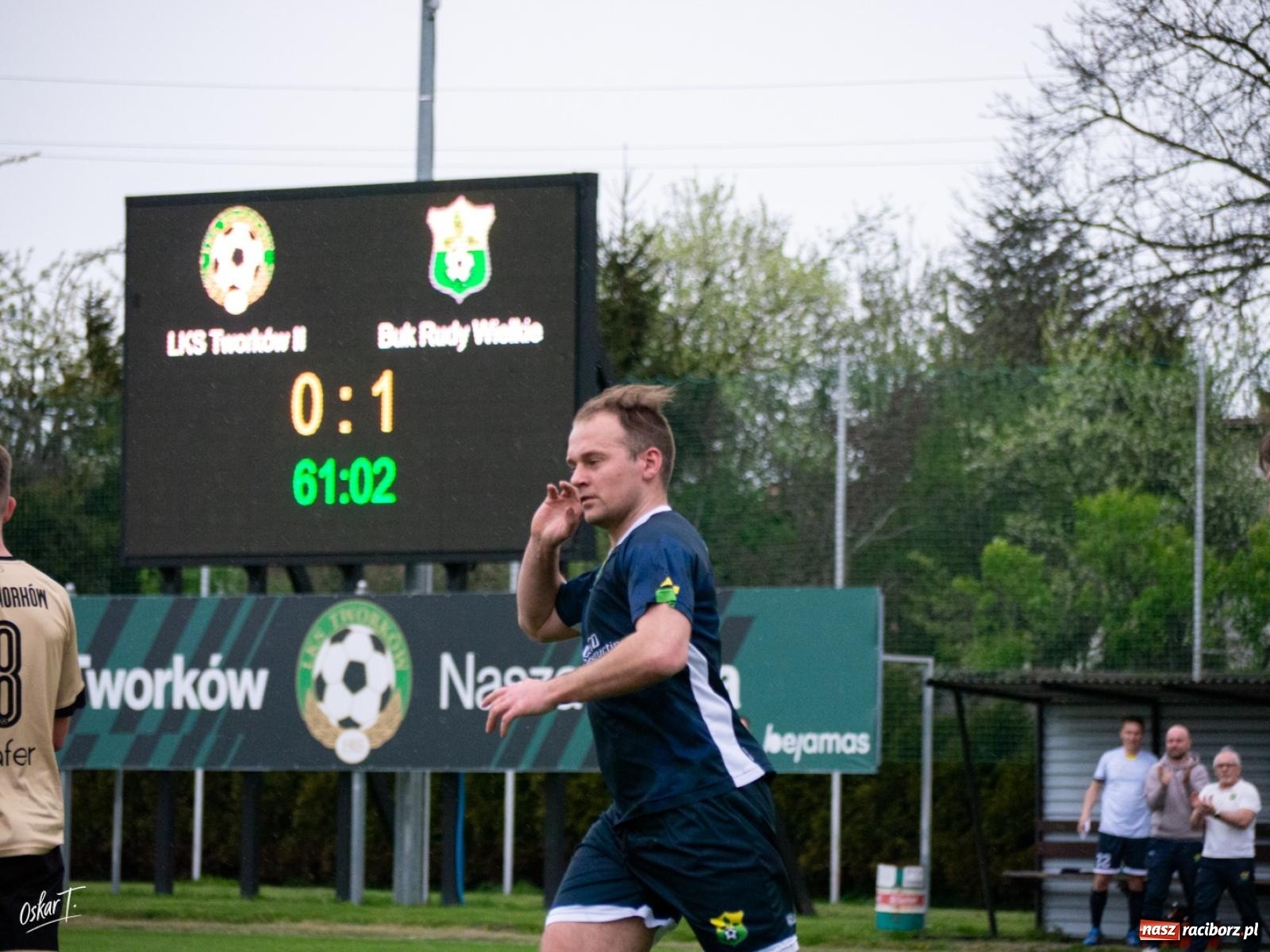 Zdjęcie w galerii na portalu naszraciborz.pl: A klasa: Cztery do zera, outsider pokonuje lidera [FOTO] wiadomości z regionu