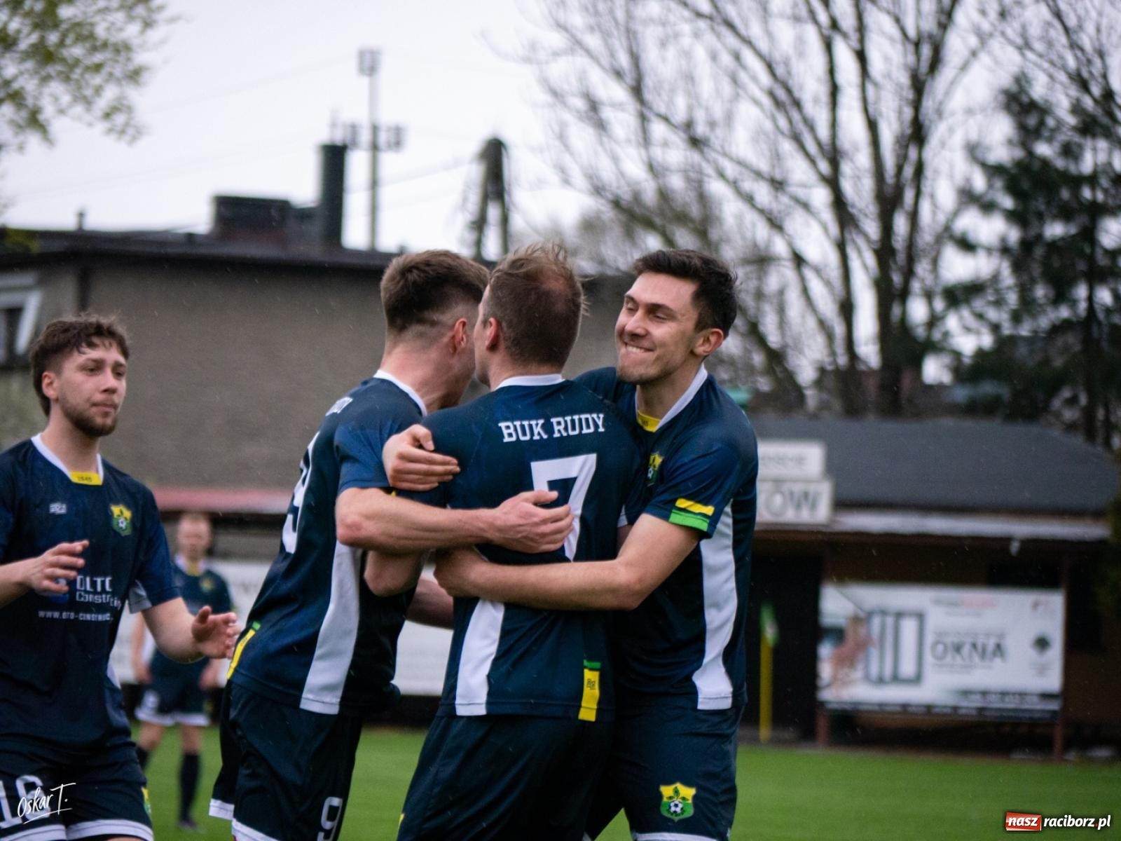 Zdjęcie w galerii na portalu naszraciborz.pl: A klasa: Cztery do zera, outsider pokonuje lidera [FOTO] wiadomości z regionu