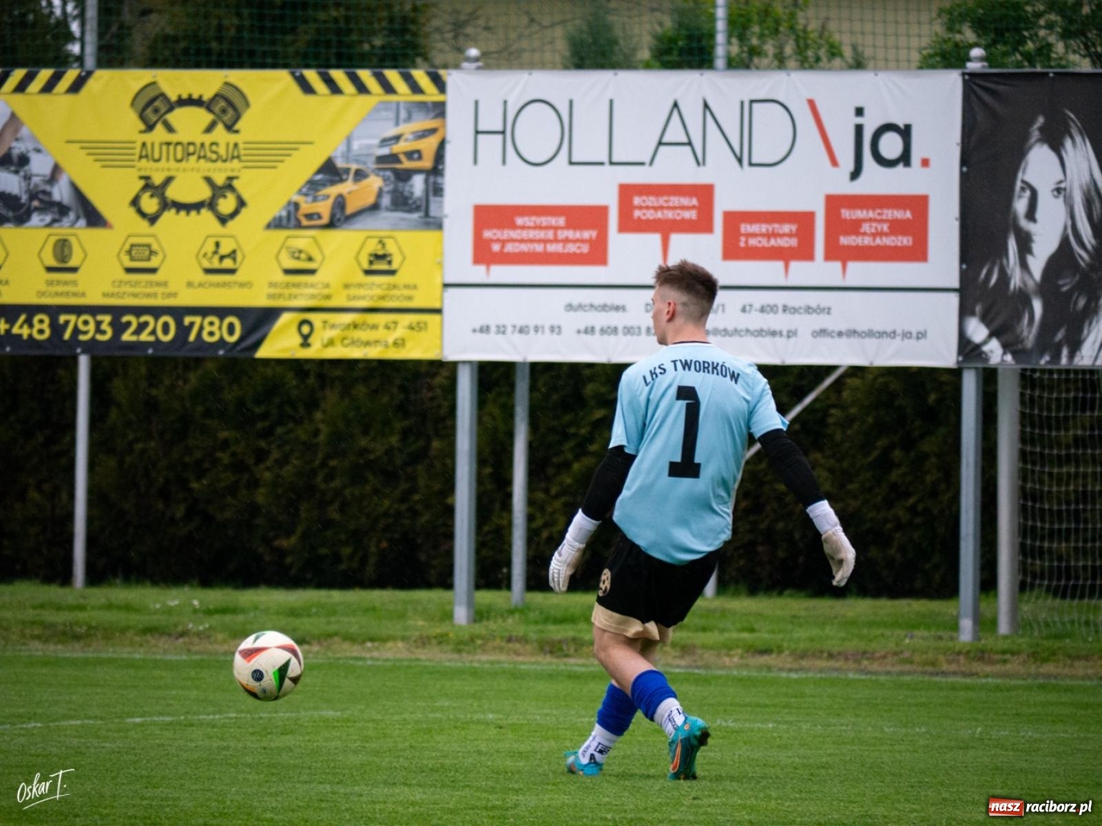 Zdjęcie w galerii na portalu naszraciborz.pl: A klasa: Cztery do zera, outsider pokonuje lidera [FOTO] wiadomości z regionu