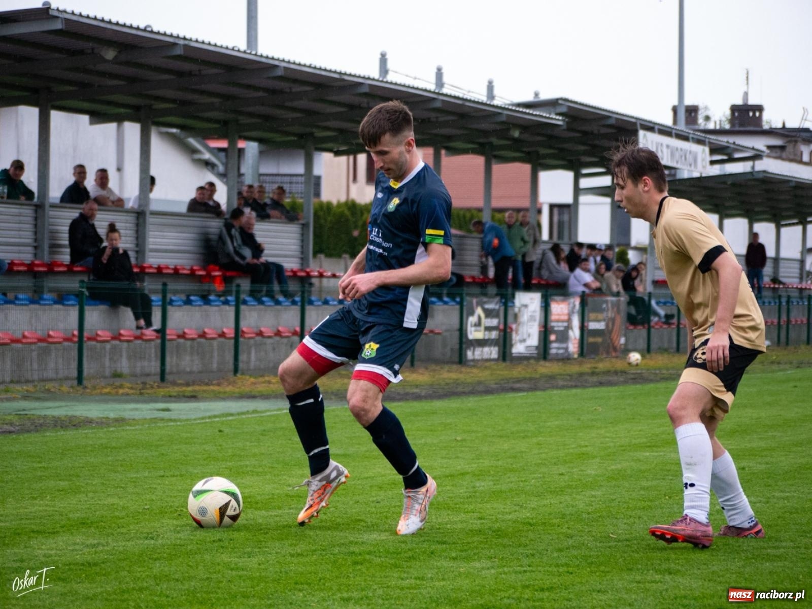 Zdjęcie w galerii na portalu naszraciborz.pl: A klasa: Cztery do zera, outsider pokonuje lidera [FOTO] wiadomości z regionu