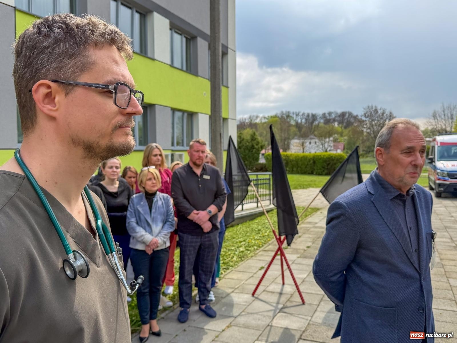 Zdjęcie w galerii na portalu naszraciborz.pl: Czarny tydzień – szpital w Raciborzu przyłączył się do ogólnopolskiego protestu [WIDEO] wiadomości z regionu