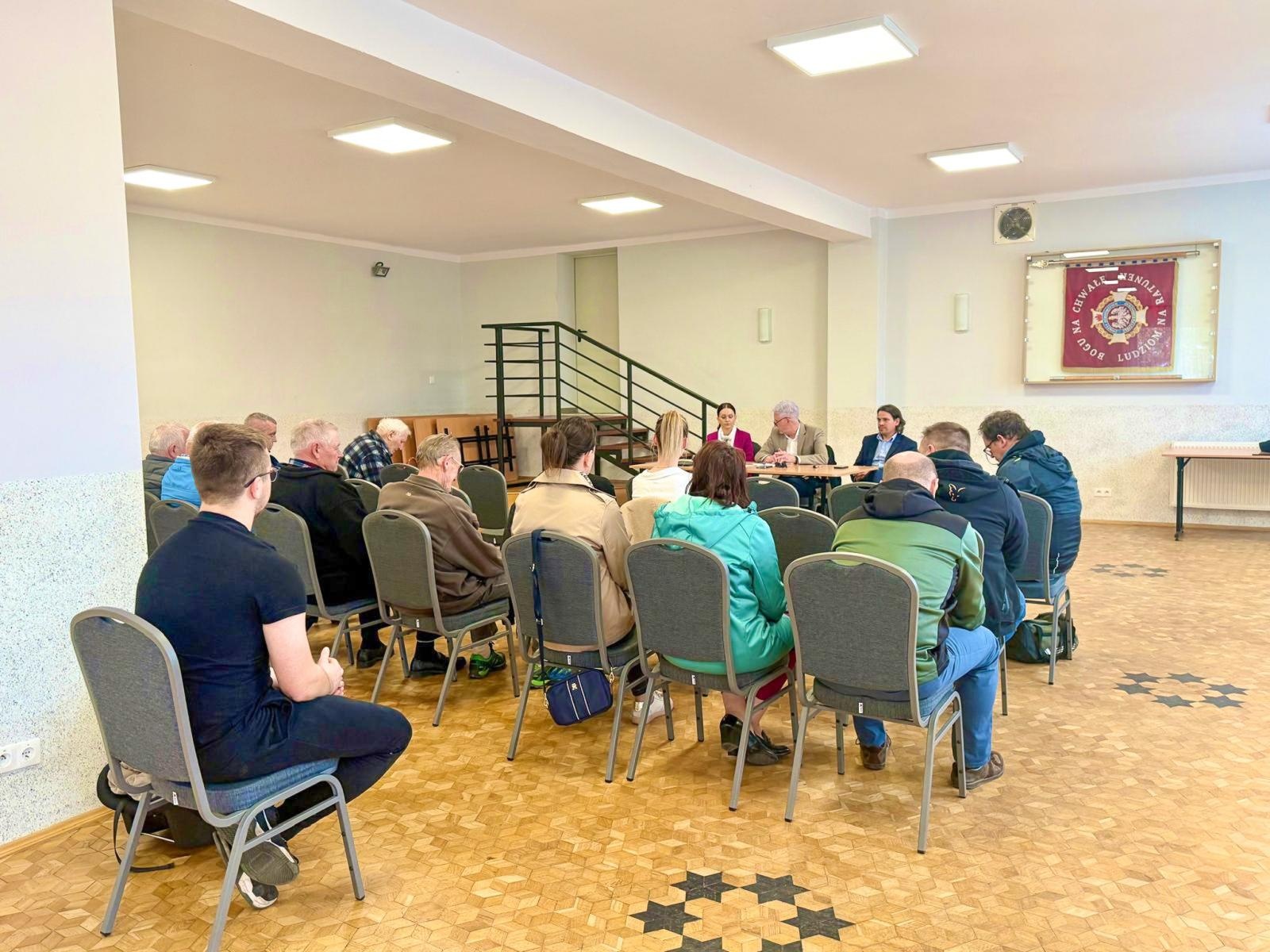 Zdjęcie w galerii na portalu naszraciborz.pl: Spotkania prezydenta z mieszkańcami Sudoła i Studziennej wiadomości z regionu