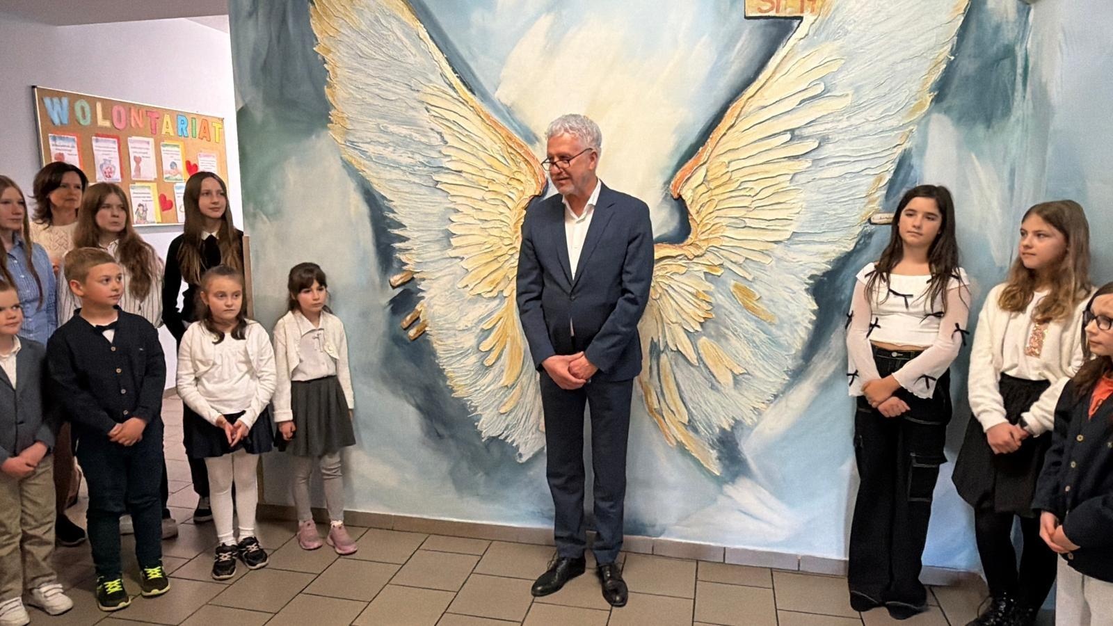 Zdjęcie w galerii na portalu naszraciborz.pl: Nowoczesna pracownia informatyczna otwarta w ZSP1 w Markowicach wiadomości z regionu