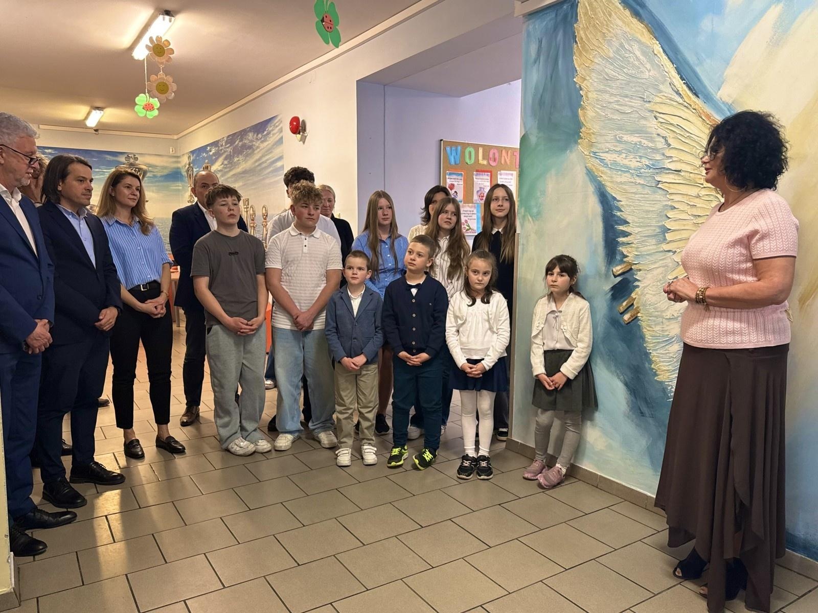 Zdjęcie w galerii na portalu naszraciborz.pl: Nowoczesna pracownia informatyczna otwarta w ZSP1 w Markowicach wiadomości z regionu