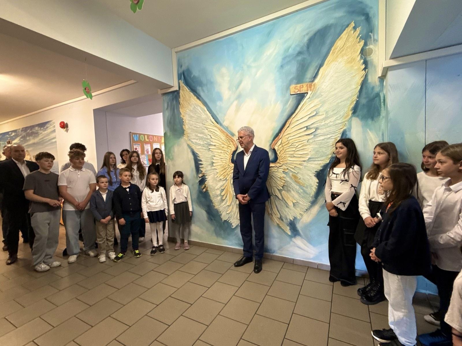 Zdjęcie w galerii na portalu naszraciborz.pl: Nowoczesna pracownia informatyczna otwarta w ZSP1 w Markowicach wiadomości z regionu