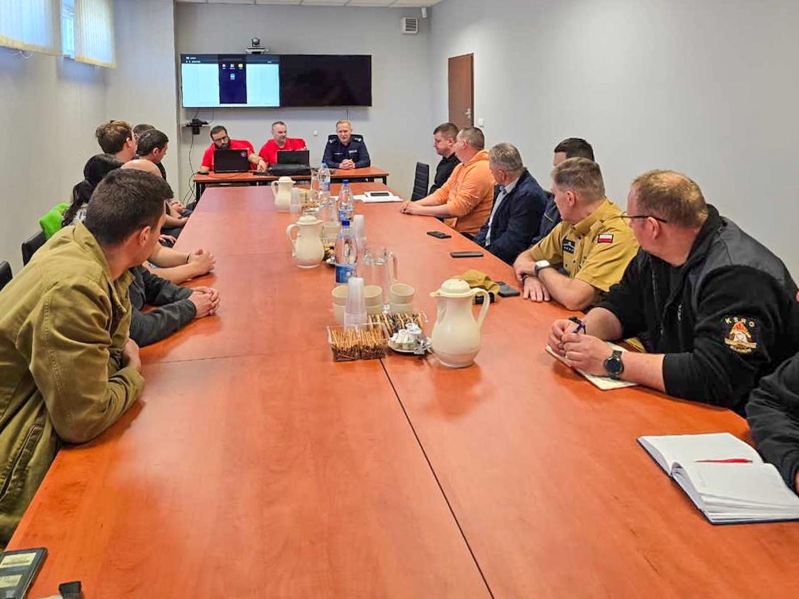 Zdjęcie w galerii na portalu naszraciborz.pl: Szkolenie służb w Raciborzu. Wspólne działania na rzecz poszukiwań osób zaginionych wiadomości z regionu