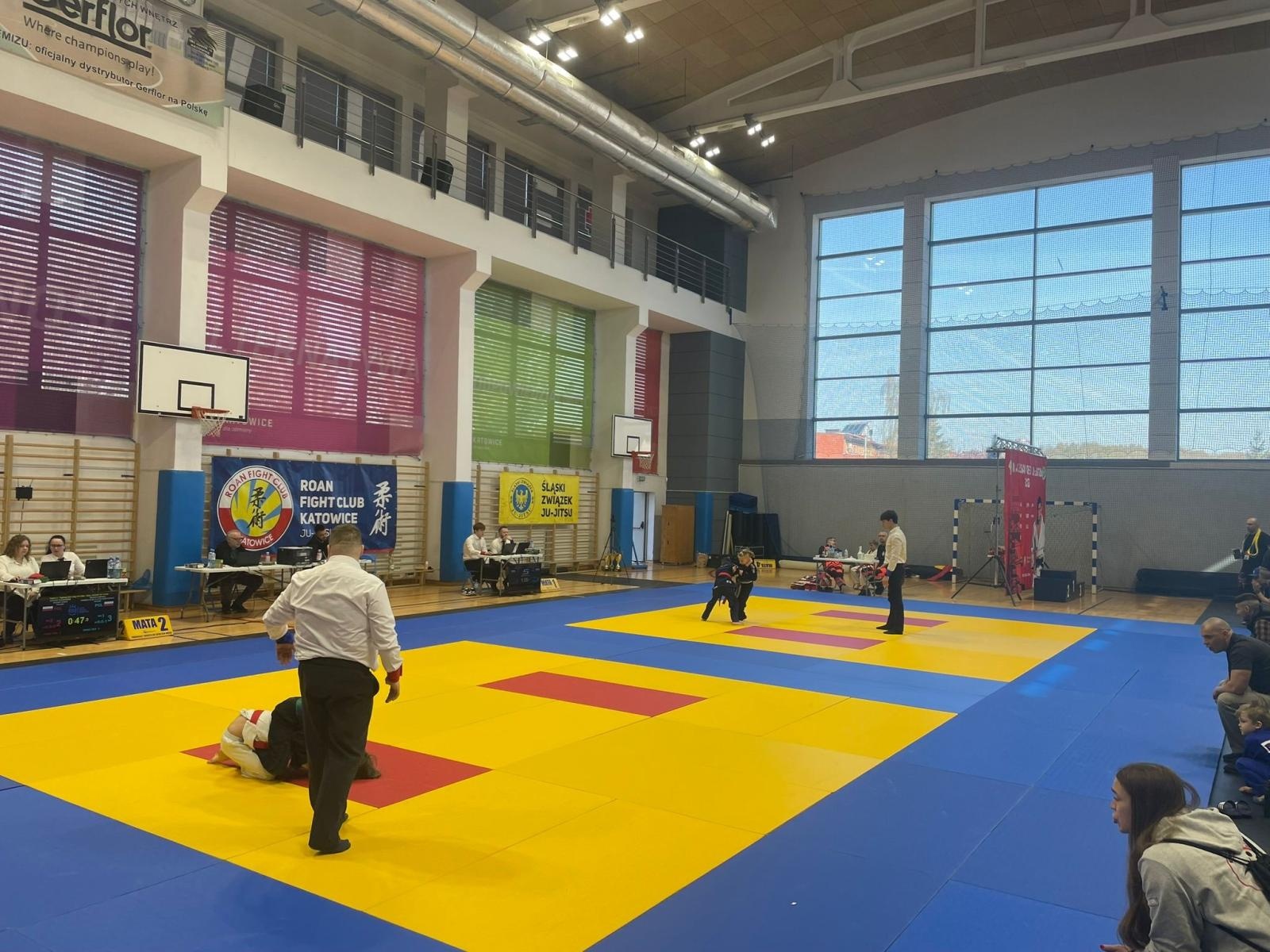 Zdjęcie w galerii na portalu naszraciborz.pl: Łamator podbija Katowice. Dziewięć medali na Silesian Open wiadomości z regionu