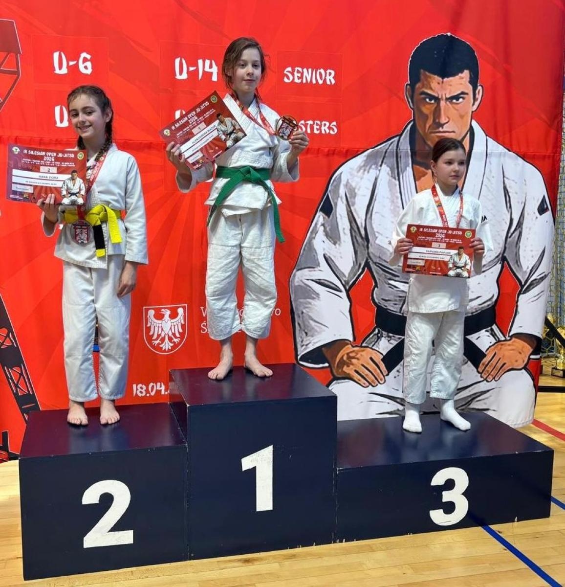 Zdjęcie w galerii na portalu naszraciborz.pl: Łamator podbija Katowice. Dziewięć medali na Silesian Open wiadomości z regionu