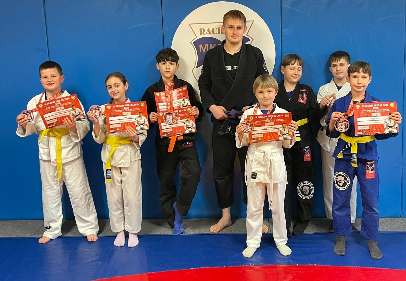 Zdjęcie w galerii na portalu naszraciborz.pl: Łamator podbija Katowice. Dziewięć medali na Silesian Open wiadomości z regionu