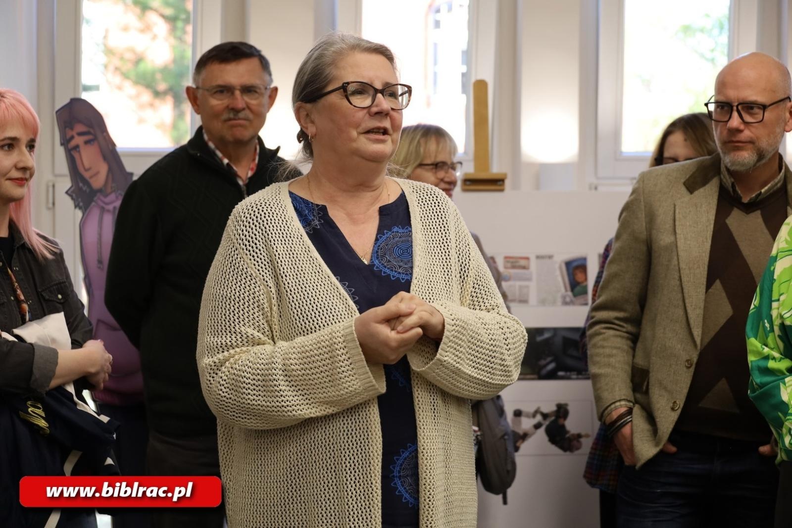 Zdjęcie w galerii na portalu naszraciborz.pl: Dopuszczone do druku / Wywołane do tablicy. Nowa wystawa w raciborskiej bibliotece wiadomości z regionu