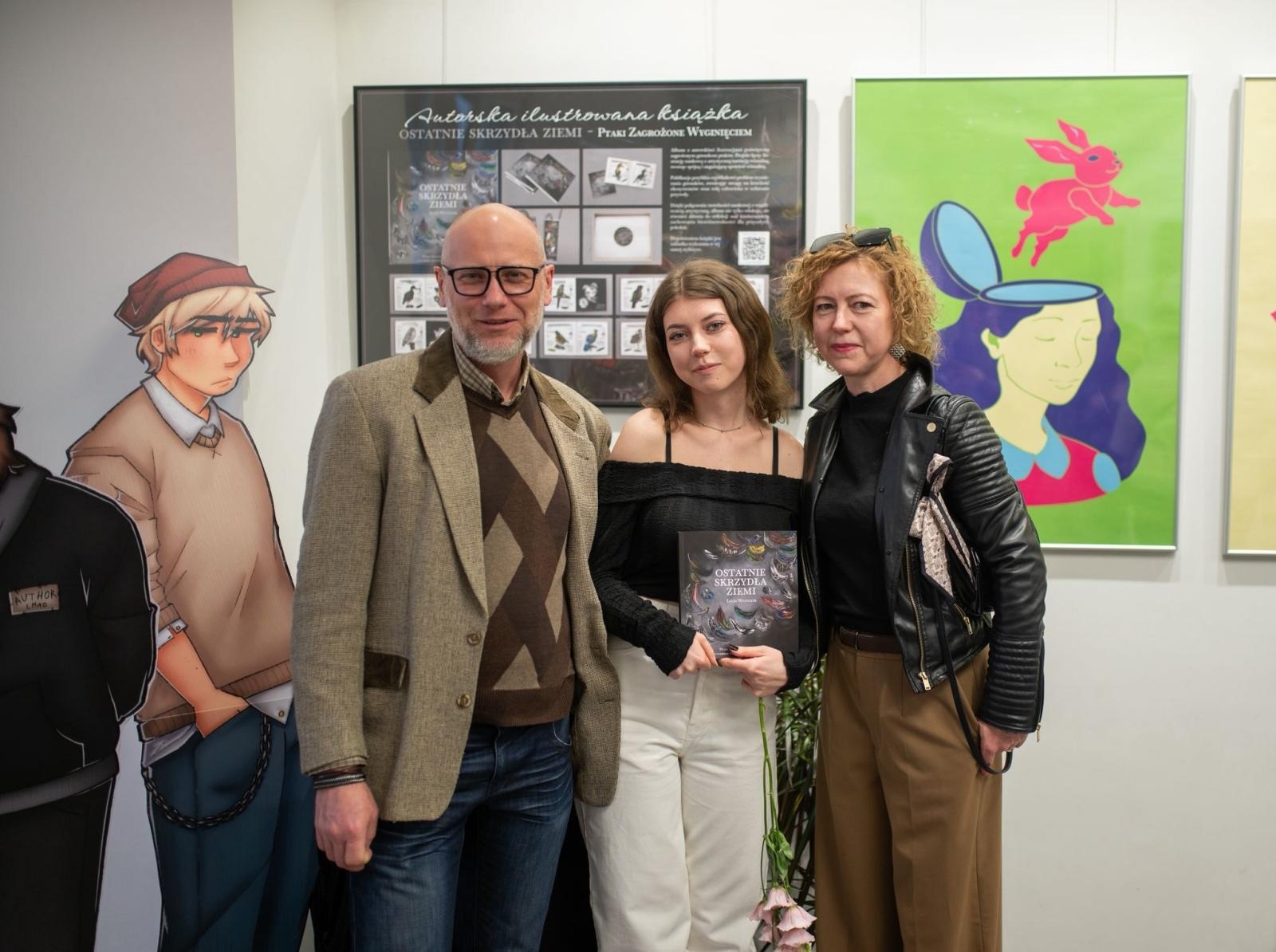 Zdjęcie w galerii na portalu naszraciborz.pl: Dopuszczone do druku / Wywołane do tablicy. Nowa wystawa w raciborskiej bibliotece wiadomości z regionu