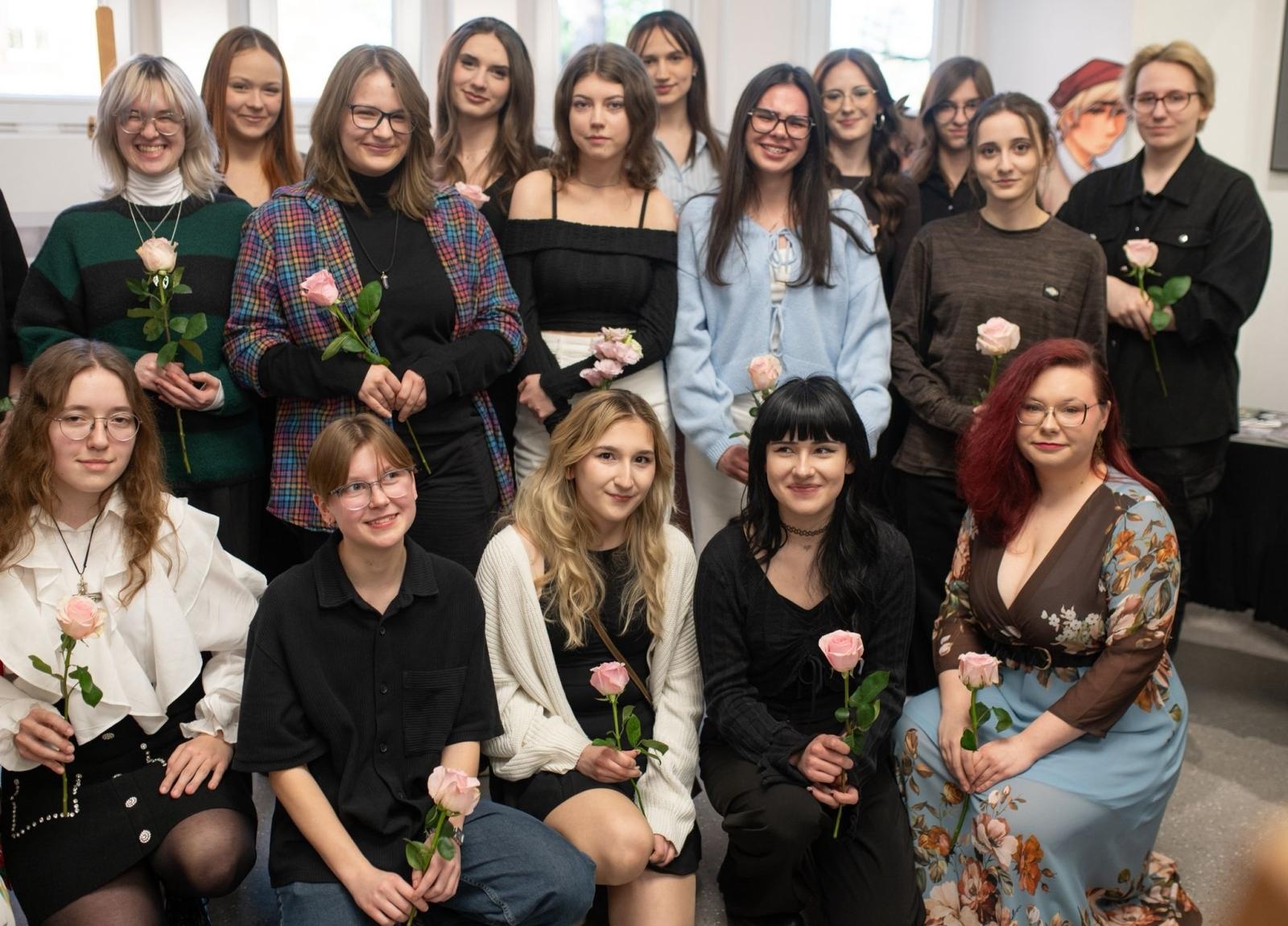 Zdjęcie w galerii na portalu naszraciborz.pl: Dopuszczone do druku / Wywołane do tablicy. Nowa wystawa w raciborskiej bibliotece wiadomości z regionu