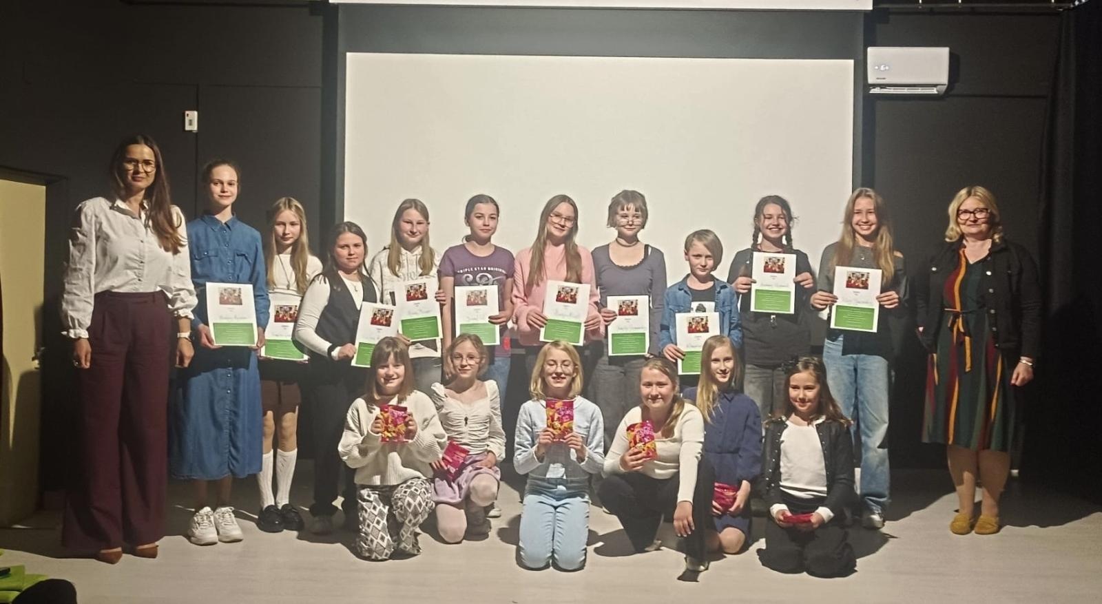 Zdjęcie w galerii na portalu naszraciborz.pl: Kolejna premiera Filmołaków z SP 1 wiadomości z regionu