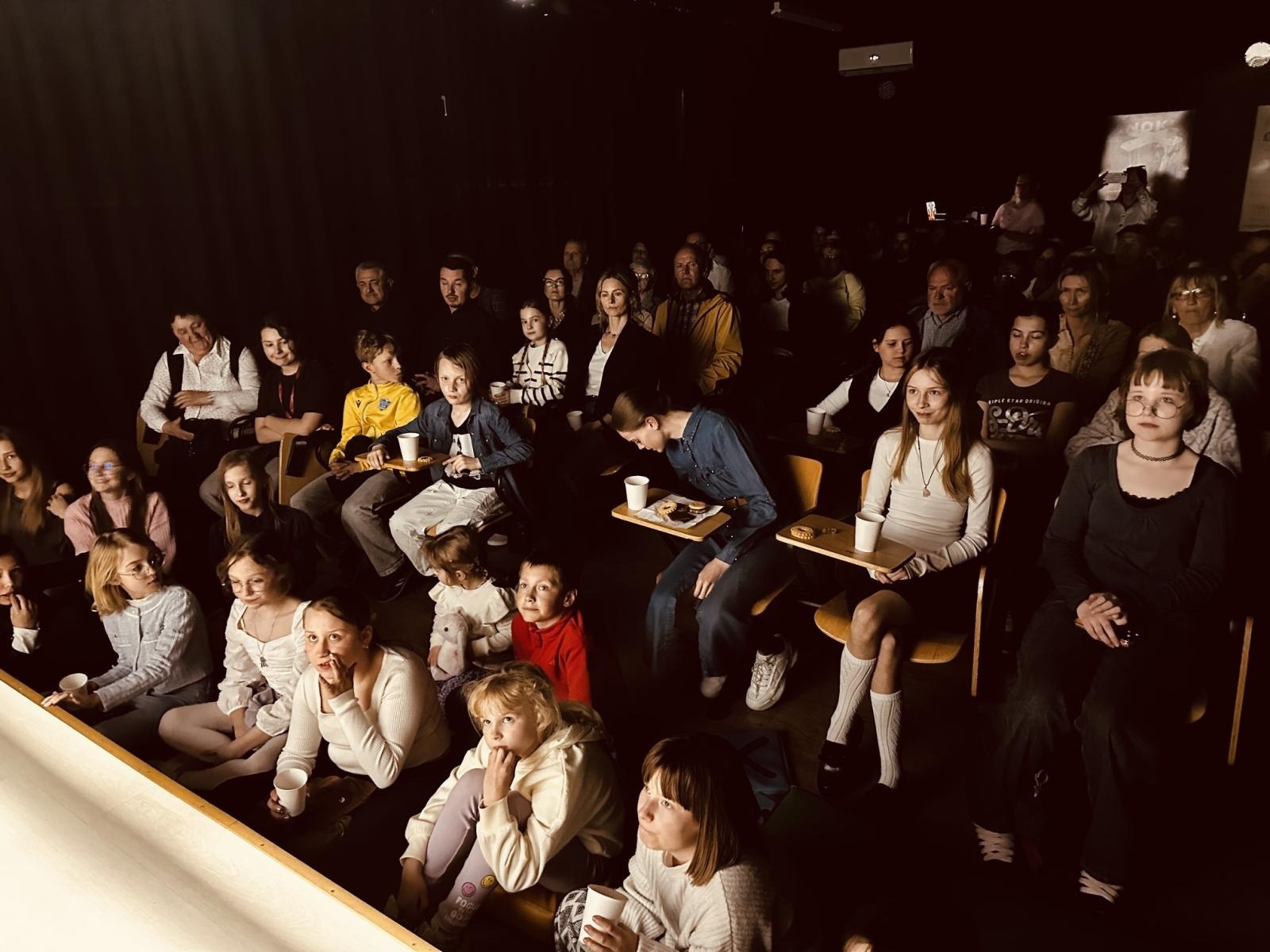 Zdjęcie w galerii na portalu naszraciborz.pl: Kolejna premiera Filmołaków z SP 1 wiadomości z regionu