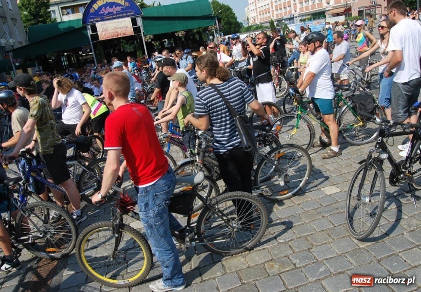 Zdjęcie w galerii na portalu naszraciborz.pl: V Rowerowa Masa Krytyczna wiadomości z regionu