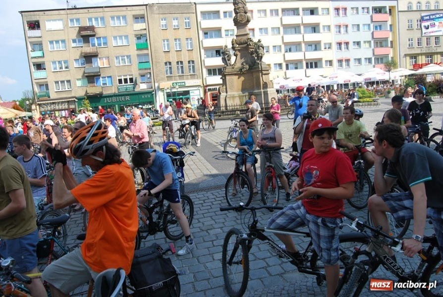 Zdjęcie w galerii na portalu naszraciborz.pl: V Rowerowa Masa Krytyczna wiadomości z regionu