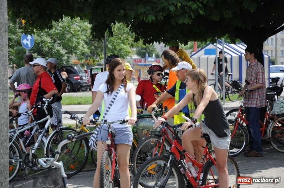 Zdjęcie w galerii na portalu naszraciborz.pl: V Rowerowa Masa Krytyczna wiadomości z regionu