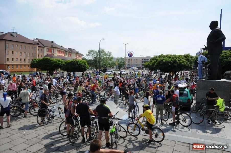 Zdjęcie w galerii na portalu naszraciborz.pl: V Rowerowa Masa Krytyczna wiadomości z regionu