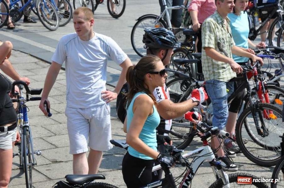 Zdjęcie w galerii na portalu naszraciborz.pl: V Rowerowa Masa Krytyczna wiadomości z regionu