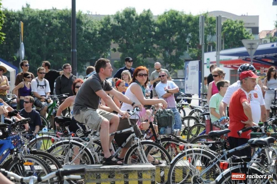 Zdjęcie w galerii na portalu naszraciborz.pl: V Rowerowa Masa Krytyczna wiadomości z regionu
