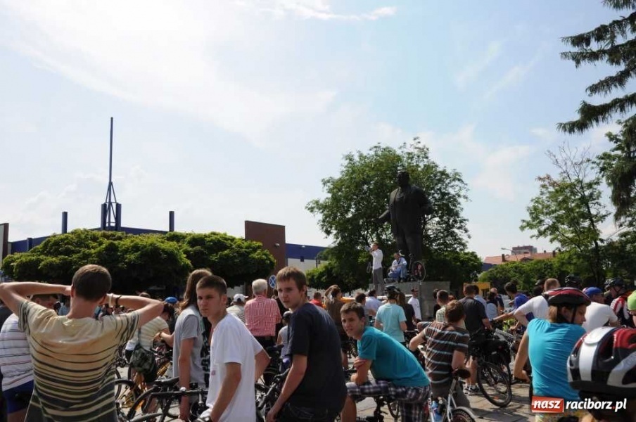 Zdjęcie w galerii na portalu naszraciborz.pl: V Rowerowa Masa Krytyczna wiadomości z regionu