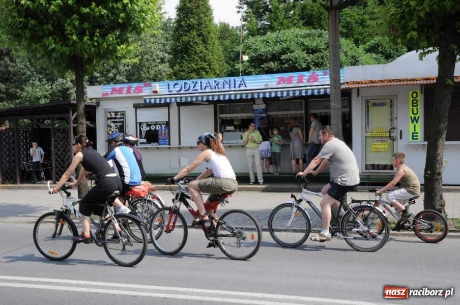 Zdjęcie w galerii na portalu naszraciborz.pl: V Rowerowa Masa Krytyczna wiadomości z regionu