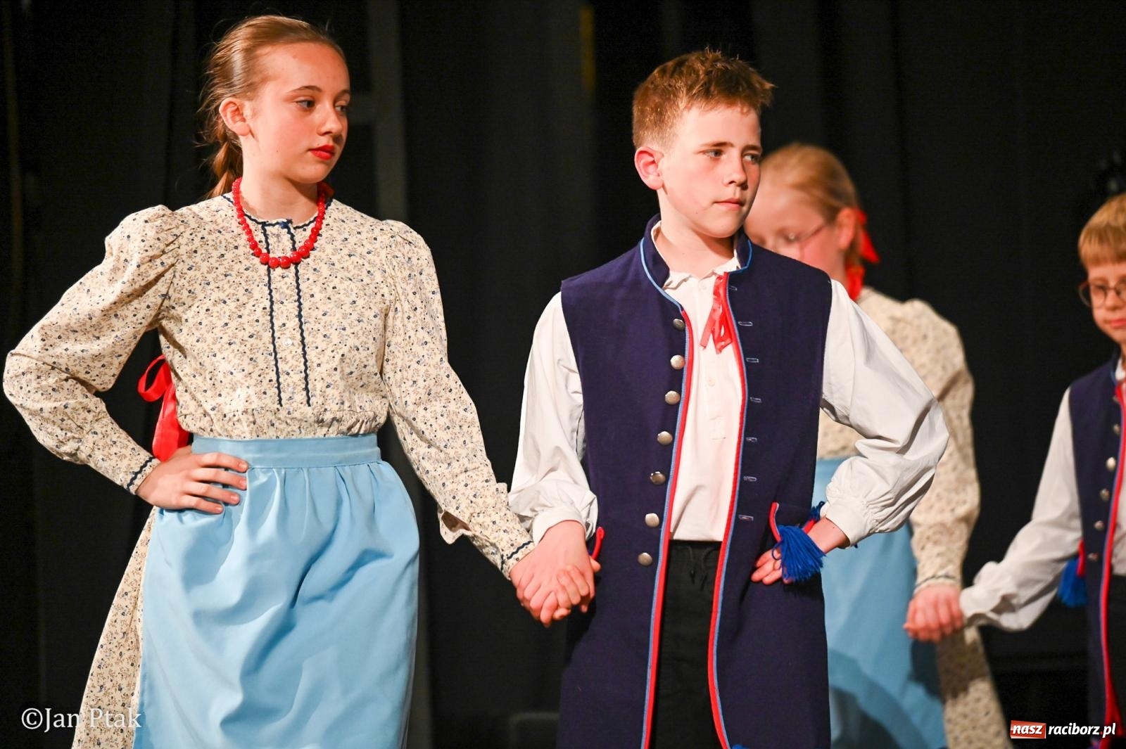 Zdjęcie w galerii na portalu naszraciborz.pl: Śląska tradycja wybrzmiała w Strzesze. Koncert pełen muzyki i folkloru wiadomości z regionu