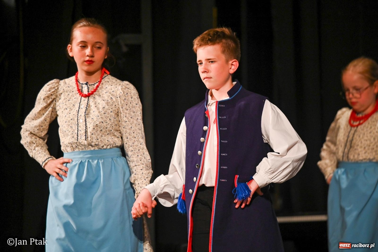 Zdjęcie w galerii na portalu naszraciborz.pl: Śląska tradycja wybrzmiała w Strzesze. Koncert pełen muzyki i folkloru wiadomości z regionu