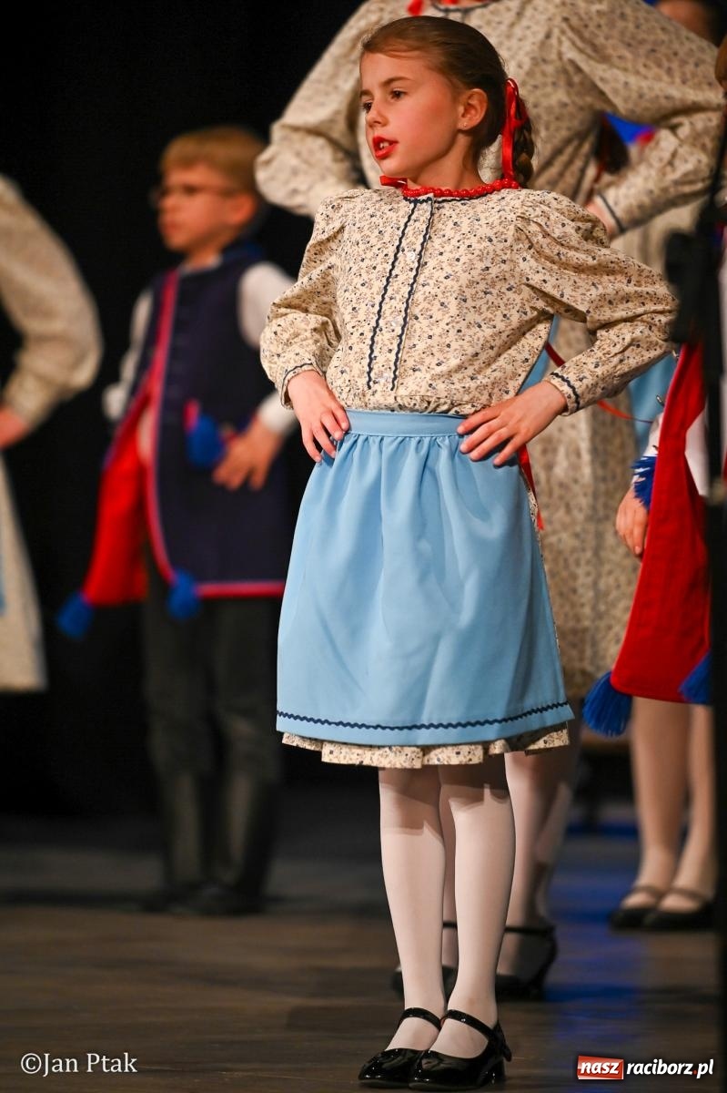 Zdjęcie w galerii na portalu naszraciborz.pl: Śląska tradycja wybrzmiała w Strzesze. Koncert pełen muzyki i folkloru wiadomości z regionu