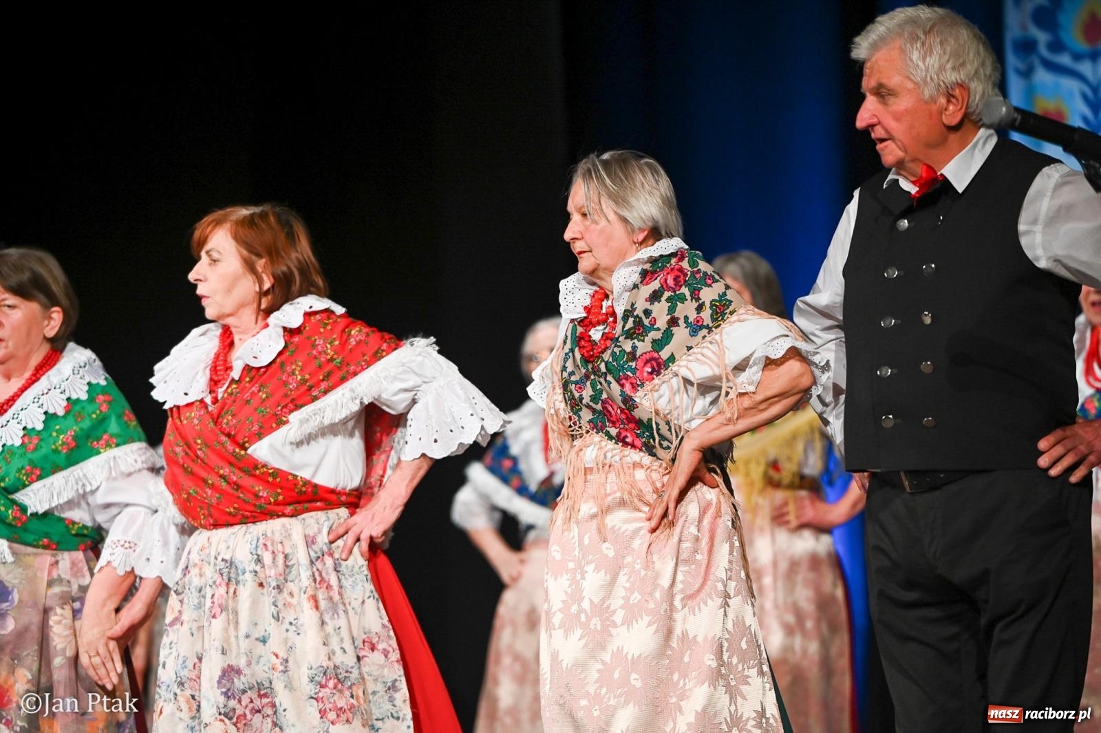 Zdjęcie w galerii na portalu naszraciborz.pl: Śląska tradycja wybrzmiała w Strzesze. Koncert pełen muzyki i folkloru wiadomości z regionu