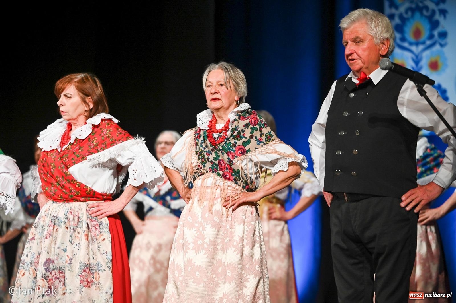 Zdjęcie w galerii na portalu naszraciborz.pl: Śląska tradycja wybrzmiała w Strzesze. Koncert pełen muzyki i folkloru wiadomości z regionu