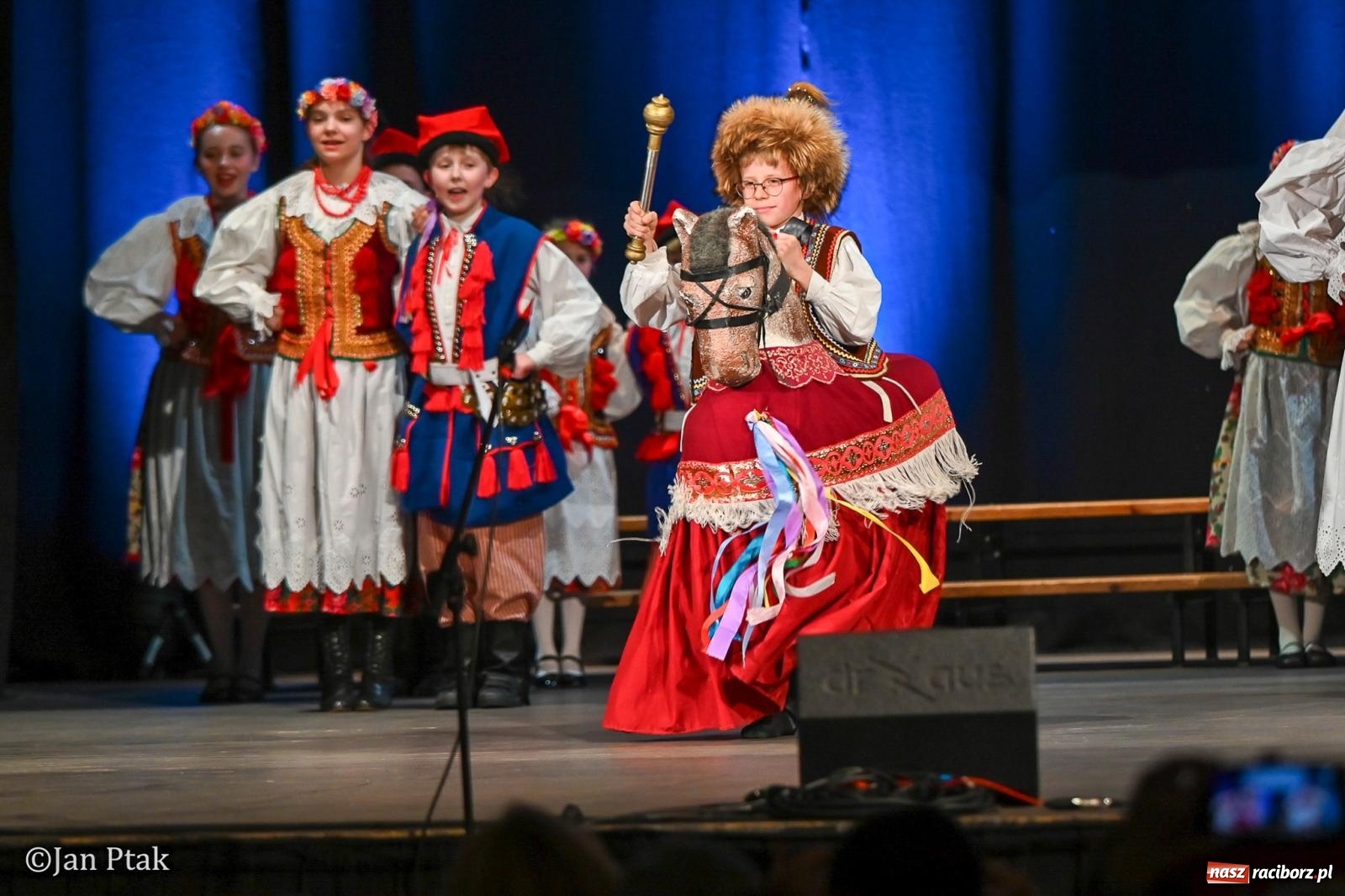 Zdjęcie w galerii na portalu naszraciborz.pl: Śląska tradycja wybrzmiała w Strzesze. Koncert pełen muzyki i folkloru wiadomości z regionu