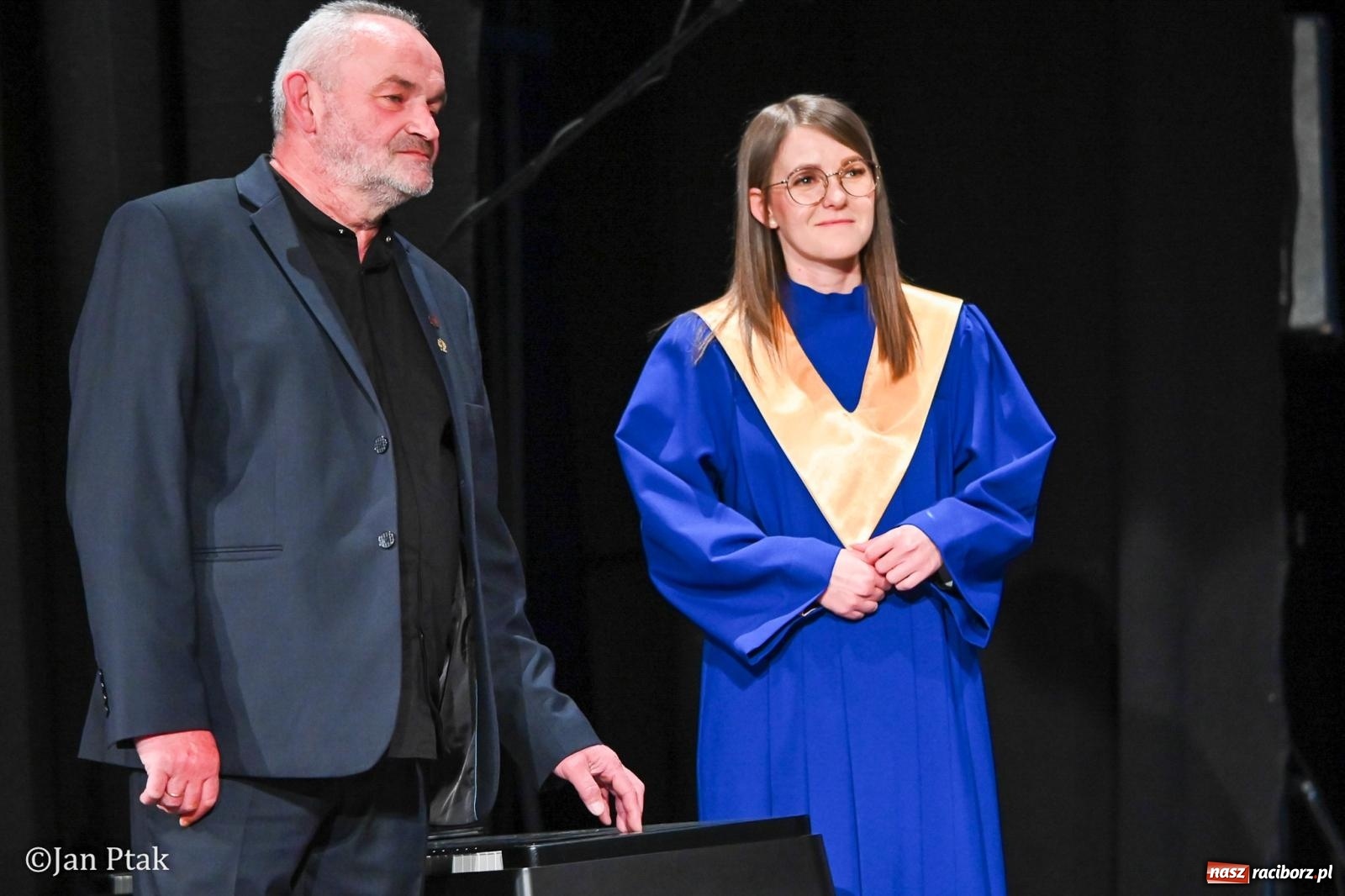 Zdjęcie w galerii na portalu naszraciborz.pl: Śląska tradycja wybrzmiała w Strzesze. Koncert pełen muzyki i folkloru wiadomości z regionu