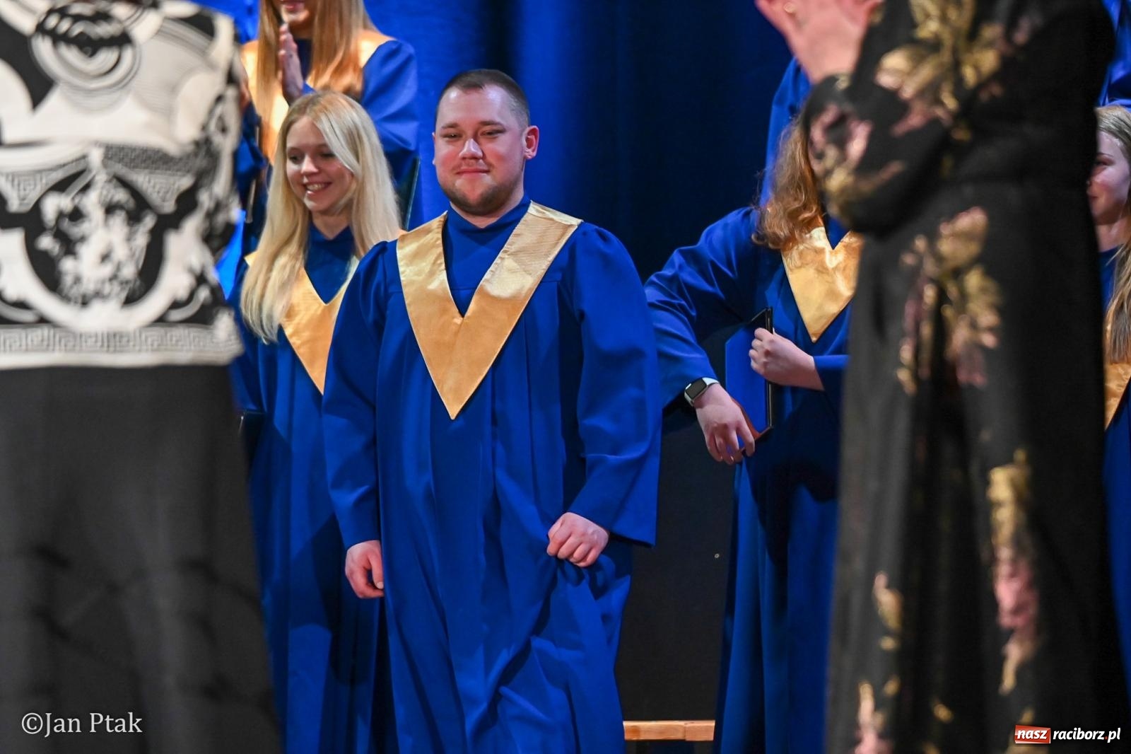 Zdjęcie w galerii na portalu naszraciborz.pl: Śląska tradycja wybrzmiała w Strzesze. Koncert pełen muzyki i folkloru wiadomości z regionu