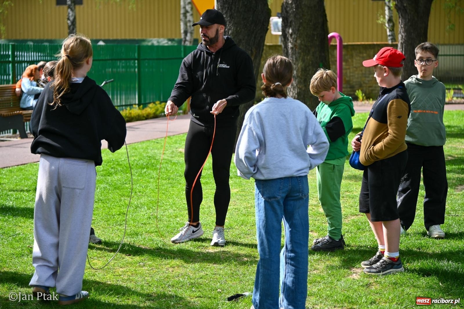 Zdjęcie w galerii na portalu naszraciborz.pl: Racibórz dla planety. Podsumowanie Dnia Ziemi w Ogródku Jordanowskim wiadomości z regionu