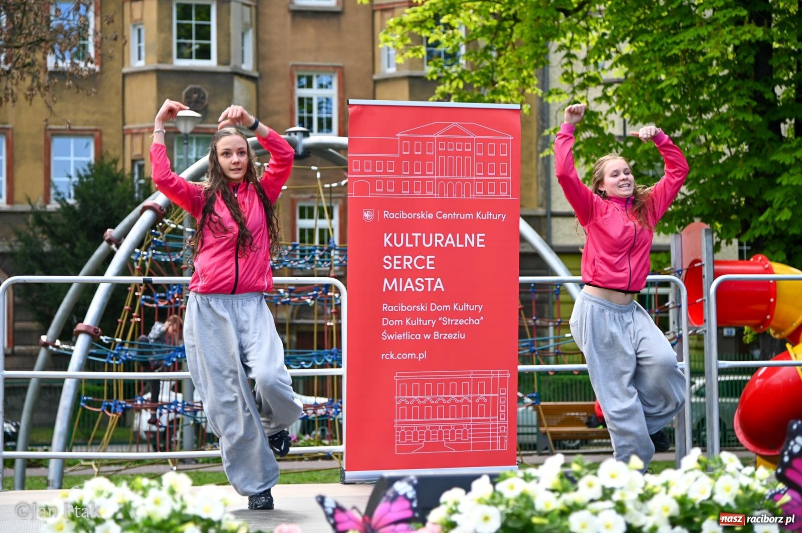 Zdjęcie w galerii na portalu naszraciborz.pl: Racibórz dla planety. Podsumowanie Dnia Ziemi w Ogródku Jordanowskim wiadomości z regionu