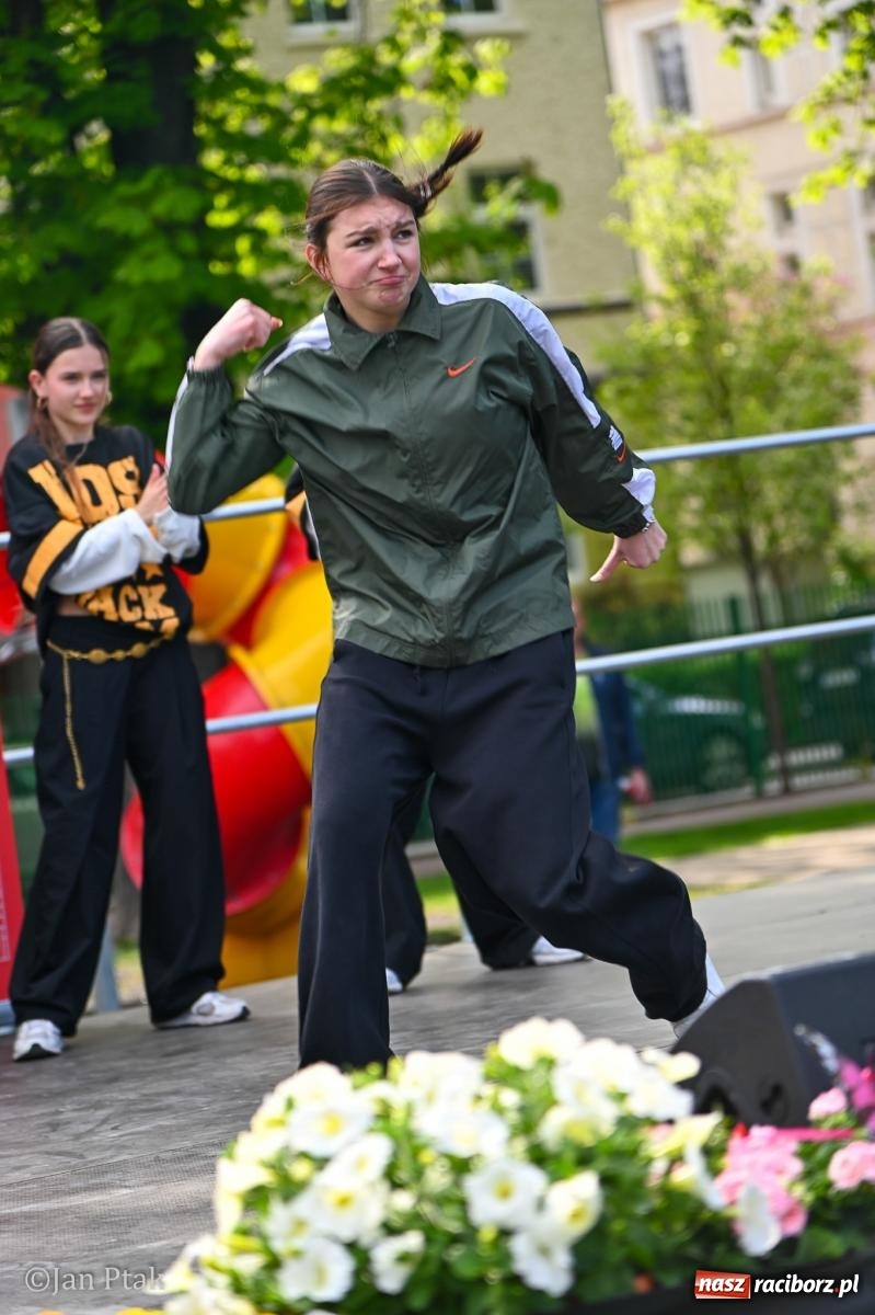 Zdjęcie w galerii na portalu naszraciborz.pl: Racibórz dla planety. Podsumowanie Dnia Ziemi w Ogródku Jordanowskim wiadomości z regionu