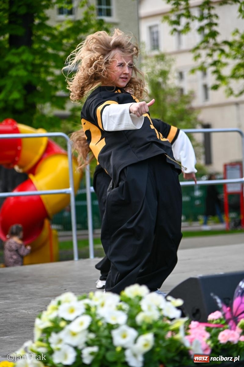 Zdjęcie w galerii na portalu naszraciborz.pl: Racibórz dla planety. Podsumowanie Dnia Ziemi w Ogródku Jordanowskim wiadomości z regionu