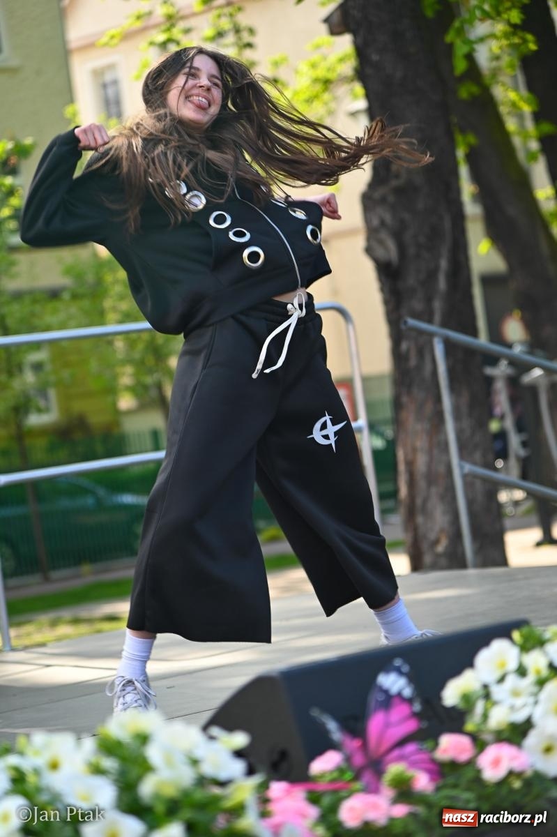 Zdjęcie w galerii na portalu naszraciborz.pl: Racibórz dla planety. Podsumowanie Dnia Ziemi w Ogródku Jordanowskim wiadomości z regionu