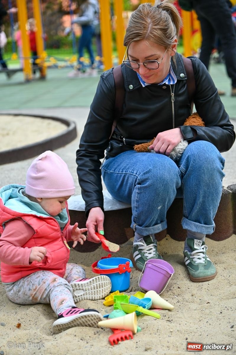 Zdjęcie w galerii na portalu naszraciborz.pl: Racibórz dla planety. Podsumowanie Dnia Ziemi w Ogródku Jordanowskim wiadomości z regionu