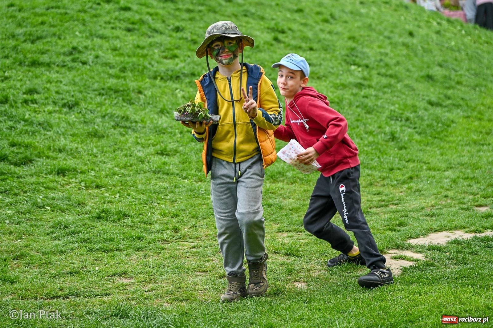 Zdjęcie w galerii na portalu naszraciborz.pl: Racibórz dla planety. Podsumowanie Dnia Ziemi w Ogródku Jordanowskim wiadomości z regionu