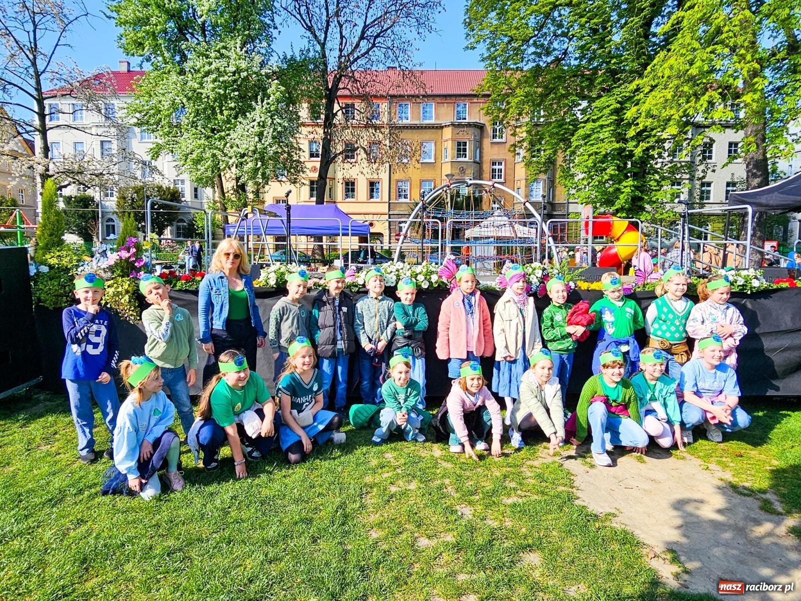 Zdjęcie w galerii na portalu naszraciborz.pl: Racibórz dla planety. Podsumowanie Dnia Ziemi w Ogródku Jordanowskim wiadomości z regionu