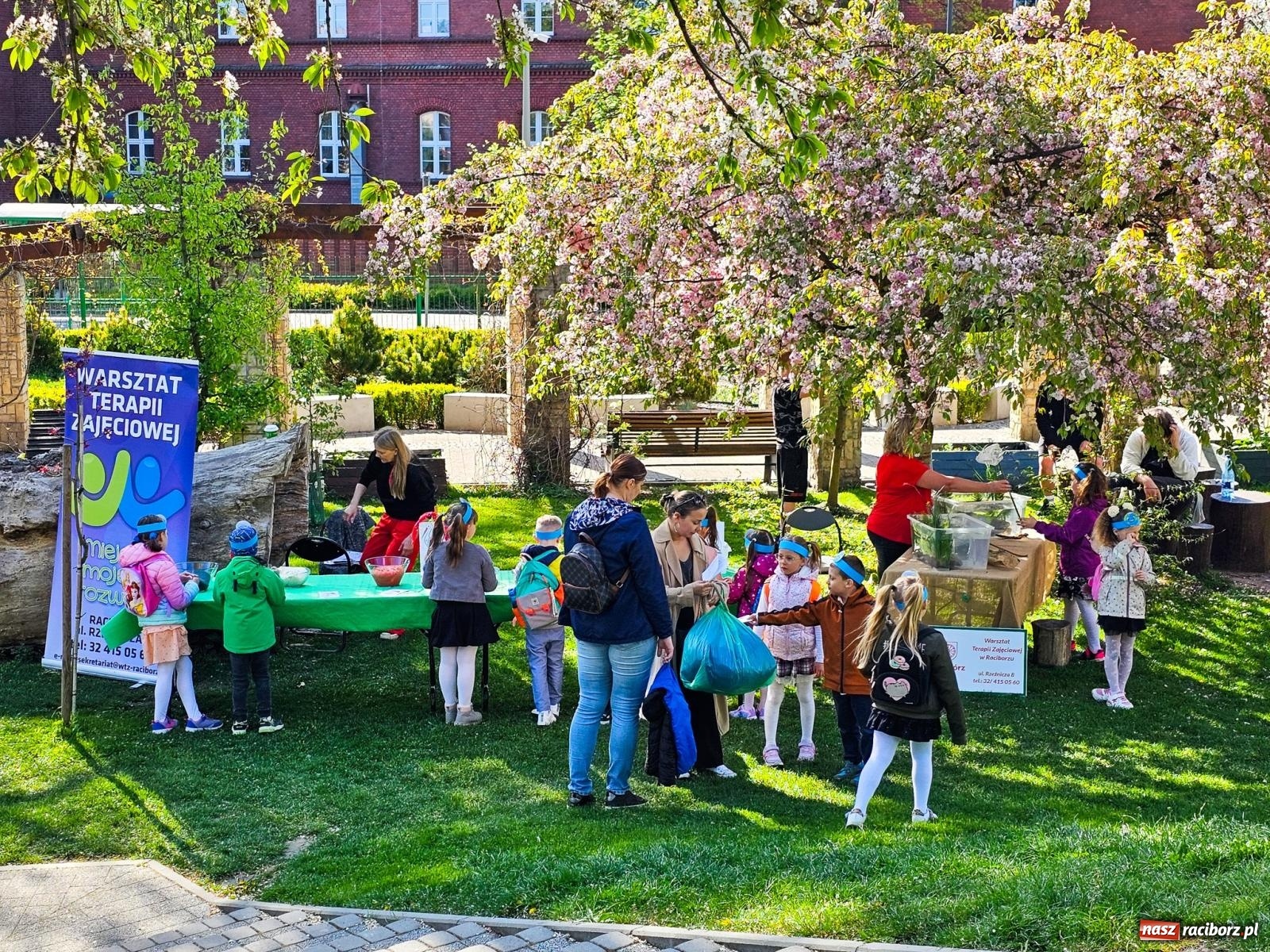 Zdjęcie w galerii na portalu naszraciborz.pl: Racibórz dla planety. Podsumowanie Dnia Ziemi w Ogródku Jordanowskim wiadomości z regionu