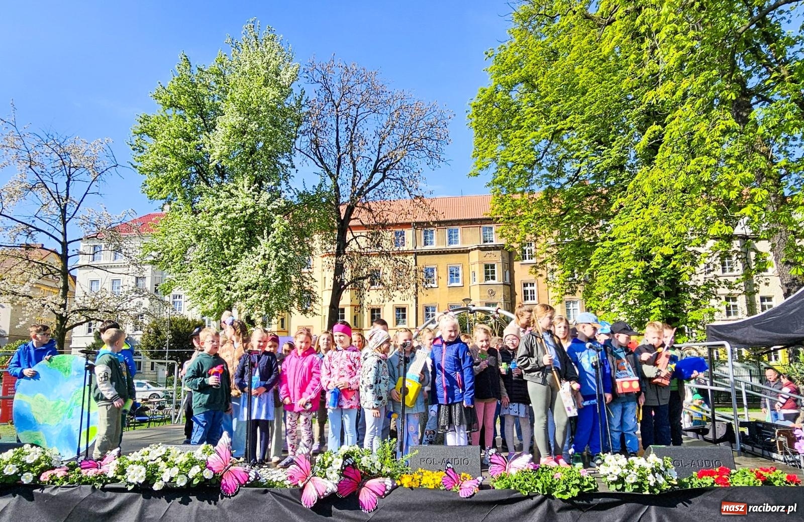Zdjęcie w galerii na portalu naszraciborz.pl: Racibórz dla planety. Podsumowanie Dnia Ziemi w Ogródku Jordanowskim wiadomości z regionu