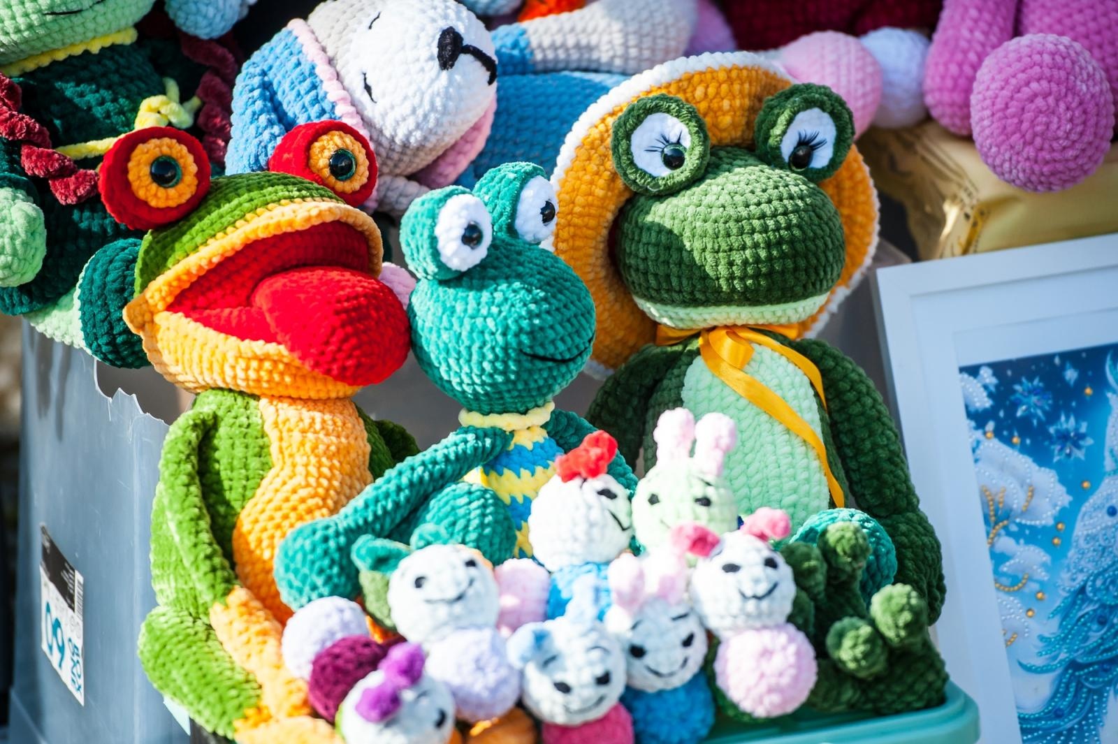 Zdjęcie w galerii na portalu naszraciborz.pl: Ruszył wiosenny jarmark na Zamku Piastowskim w Raciborzu wiadomości z regionu